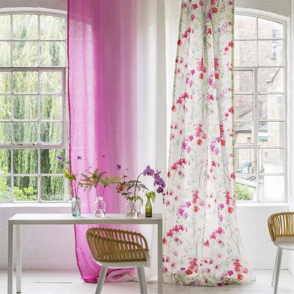 Corsage fuchsia metervara, Designers Guild  3