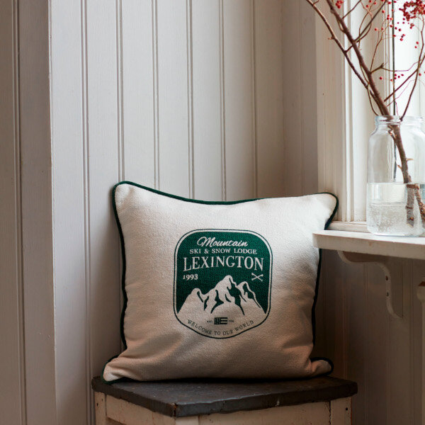 Mountain Logo Recycled Cotton Canvas Pillow Cover White/Green, 50x50, Lexington  4